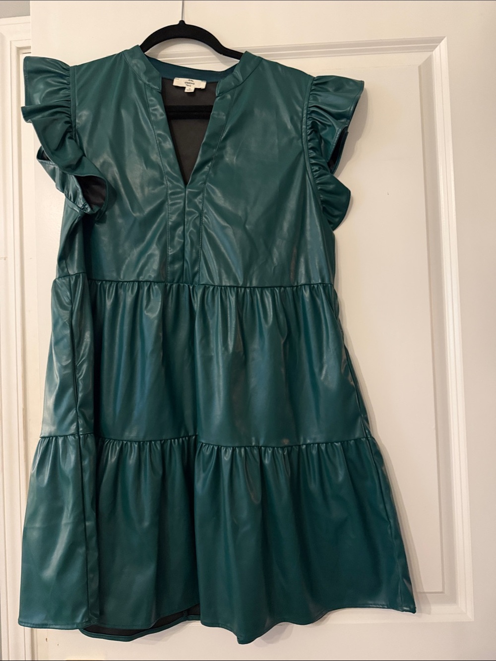 Entro Green Faux-Leather Tiered Dress with Ruffle Sleeves size med
